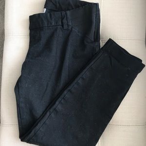 Old Navy side panel maternity pixie pants in black